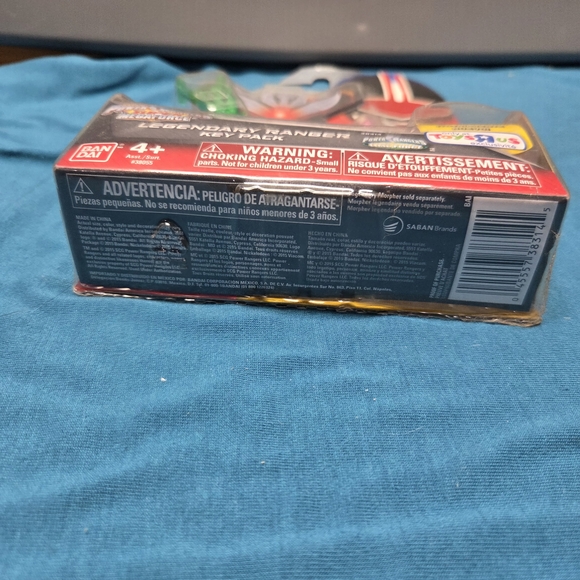 Power Rangers Megaforce Legendary Ranger Key Pack - Green, Pink, Red - Picture 4 of 4